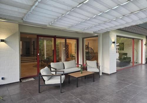 Große Südterrasse