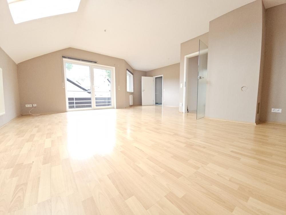 5267 - Wohn-Esszimmer