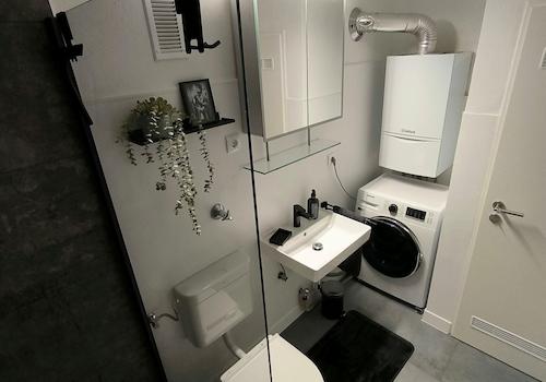 Badezimmer 2