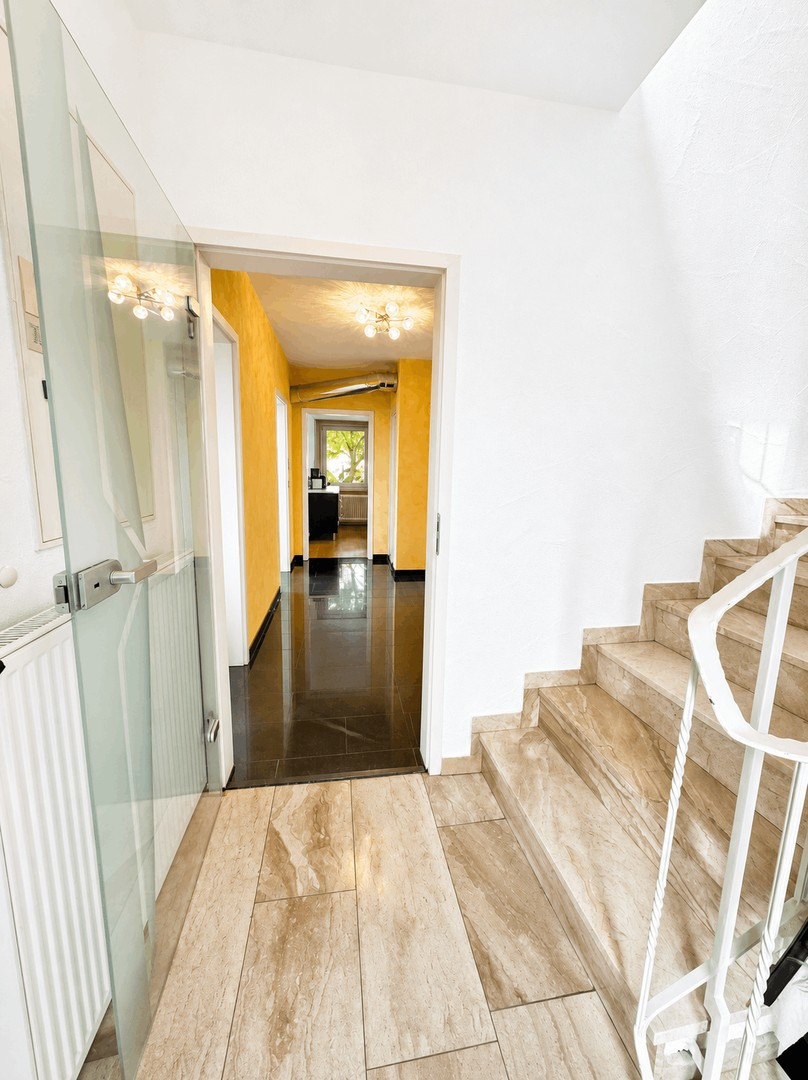 Treppenhaus EG