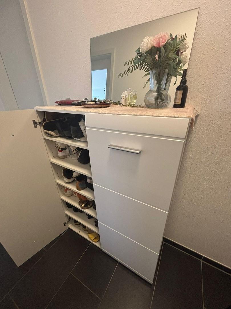 Schuhschrank