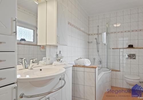 Badezimmer 1 EG