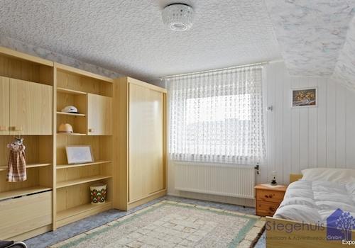 Schlafzimmer 2 OG