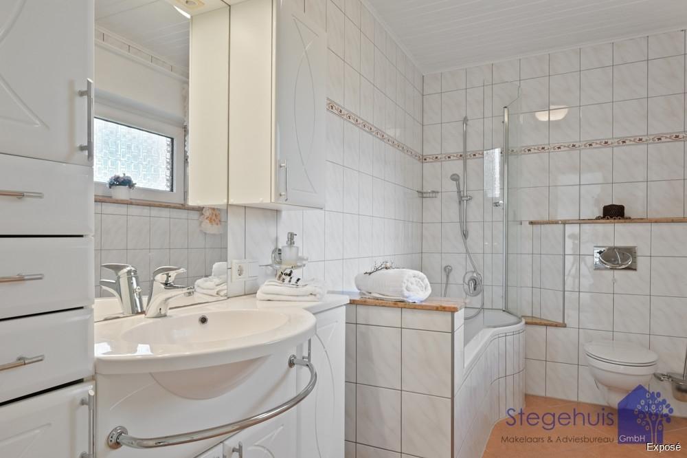 Badezimmer 1 EG