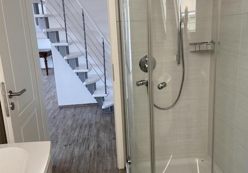 Zweites Duschbad mit WC