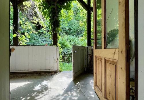 Ausgang zur Veranda und Garten