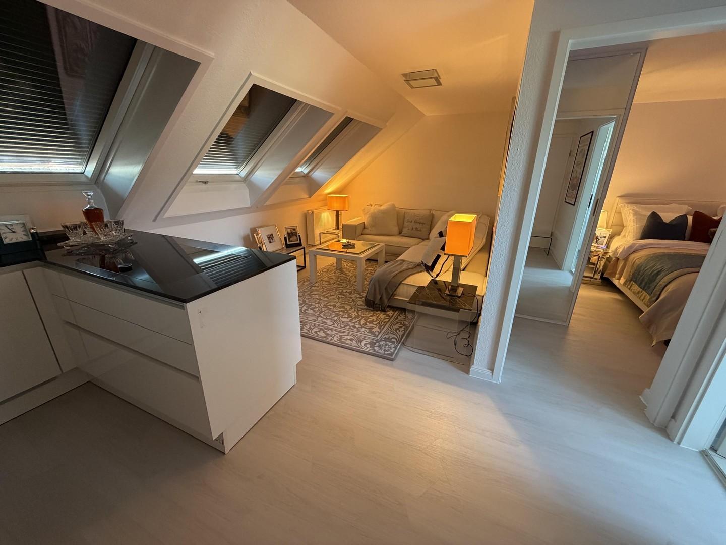 Wohnzimmer DG