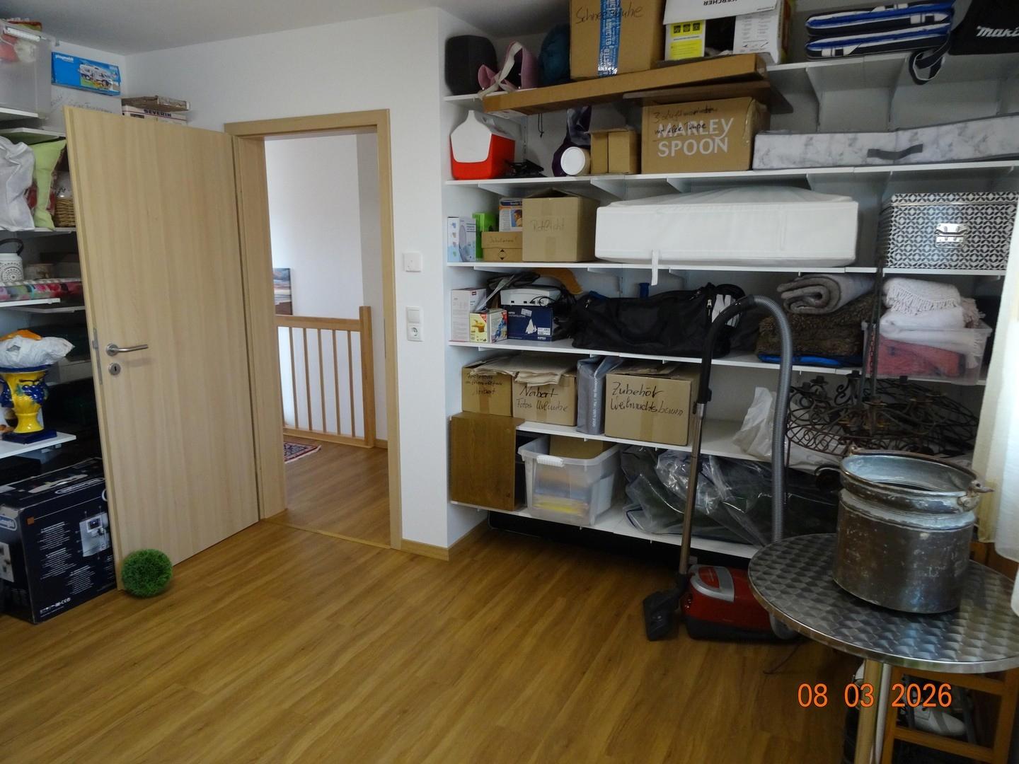 Abstellraum OG, oder Kinderz.