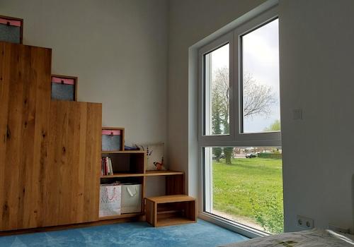 Kinderzimmer, Zugang Empore