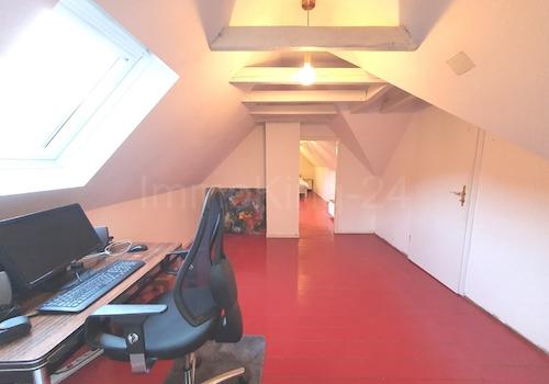 BÜRO DACHGESCHOSS