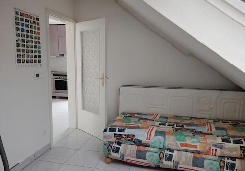 Arbeitsraum oder Schlafzimmer