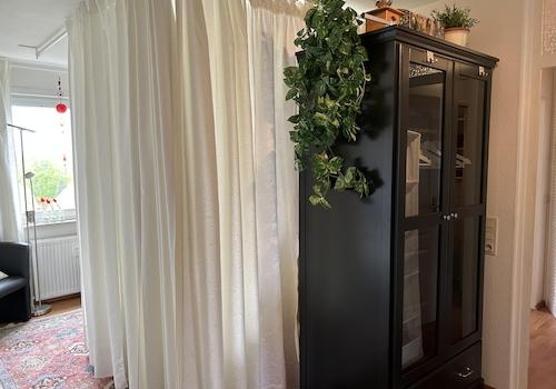 Flur mit Garderobenschrank