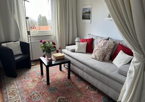 Leseraum mit DoBett-Couch