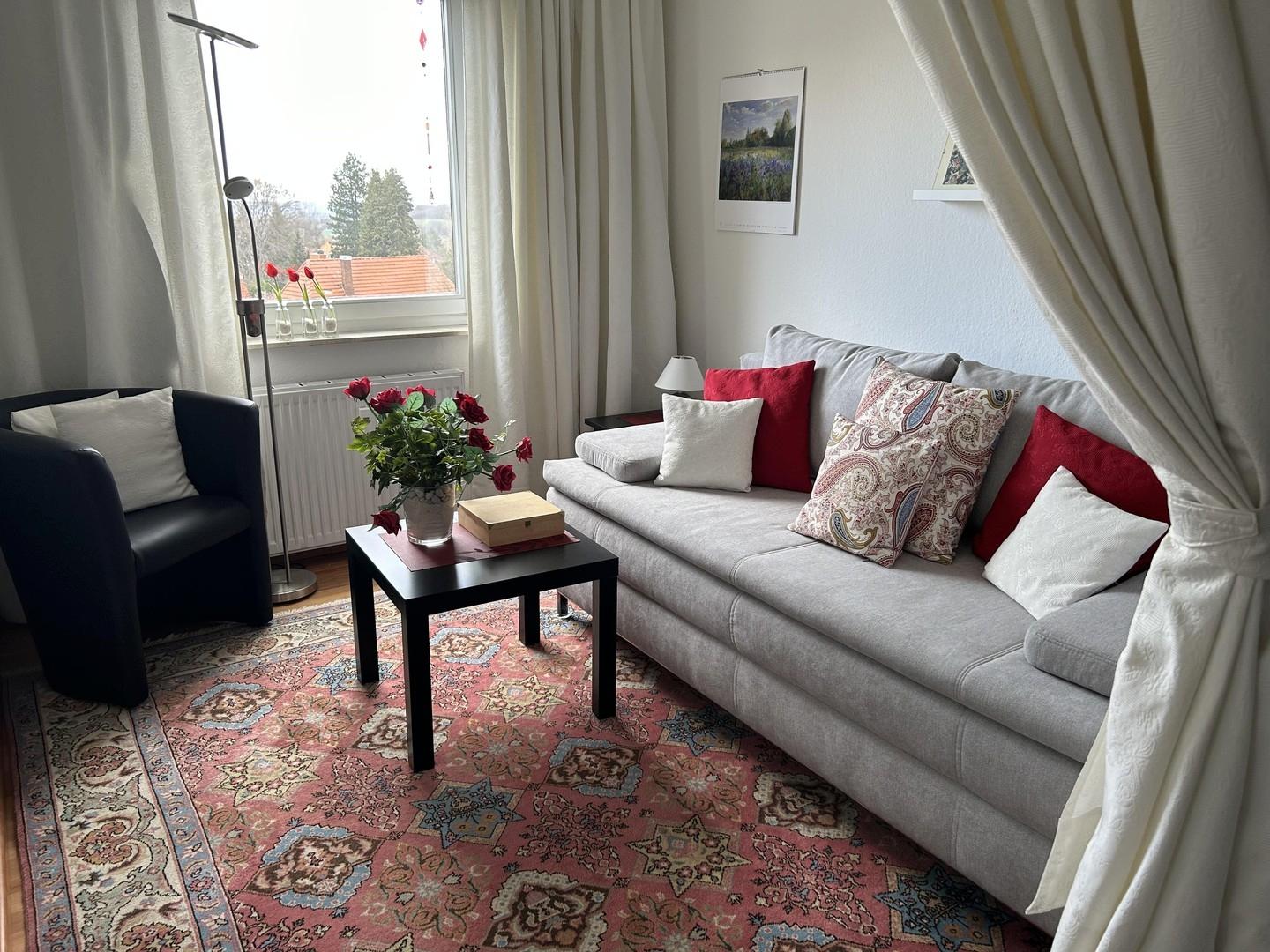 Leseraum mit DoBett-Couch