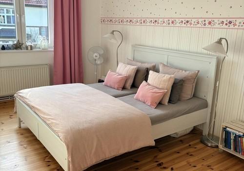 Schlafzimmer 2