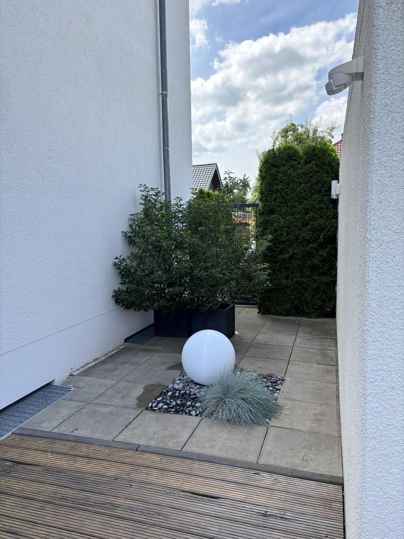 Zuwegung Garten und Wohnung