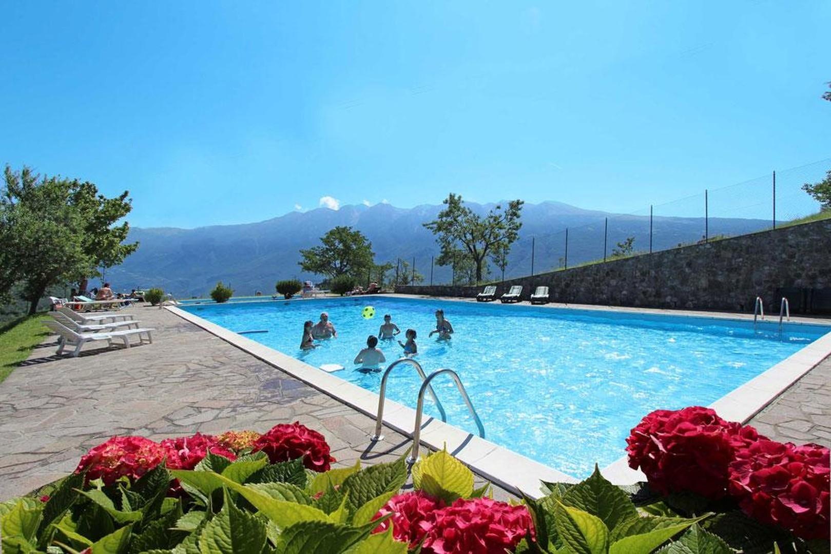 Swimmingpool in der Anlage