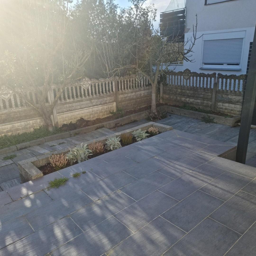 Garten befliest 2