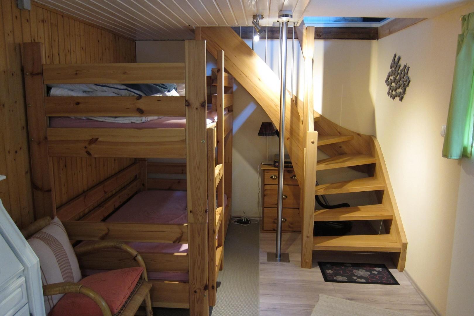 Treppe zum Souterrain