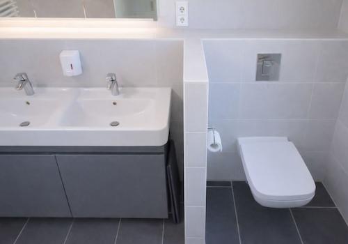 2-Badezimmer2