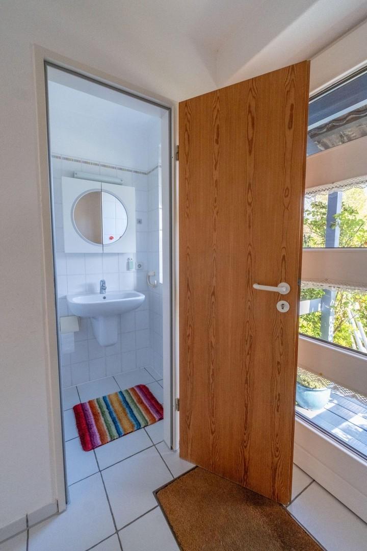 Tür zum Gäste-WC