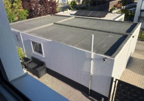 2 Garagen Nord,+ 1 Gartenhaus