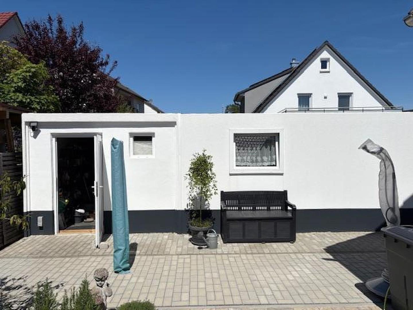 Gartenhaus +3  Garagen