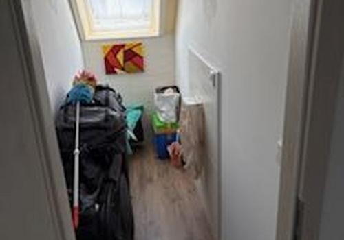 vorber. Gäste WC/AbsR ETW2 DG