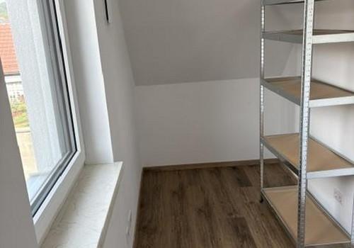 Halbes Zimmer/Kind leer