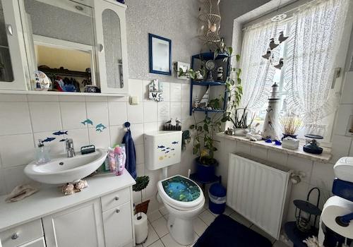 Gäste-WC EG