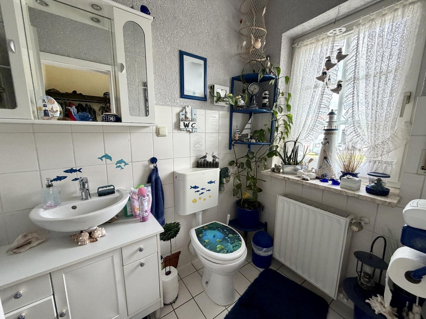 Gäste-WC EG
