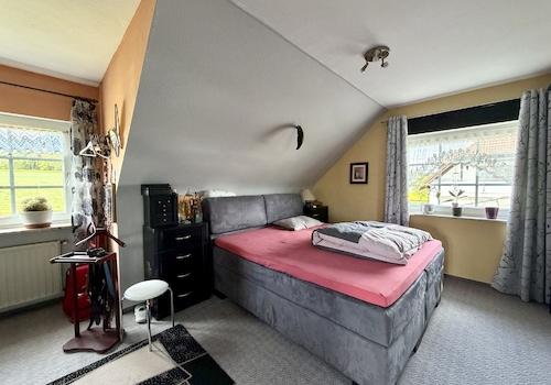 Schlafzimmer OG
