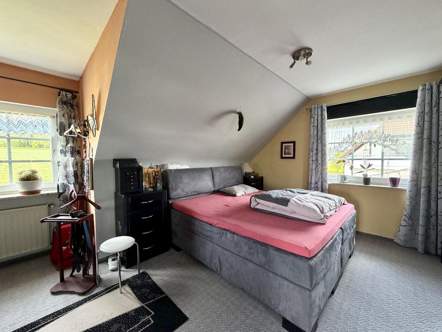 Schlafzimmer OG