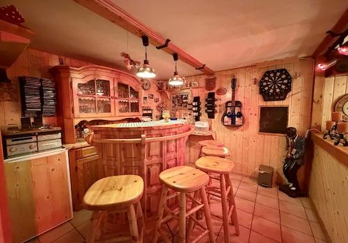 Kellerbar