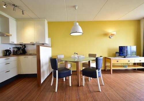 kopen-appartement-brouwershaven-waterzicht-rust-recreatieadviseurs-vakantiehuistekoop-nl.jpg13