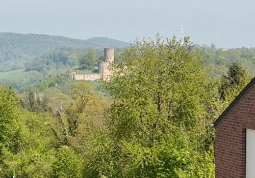 Haushälfte rechts - Blick vom Balkon nach Blankenberg
