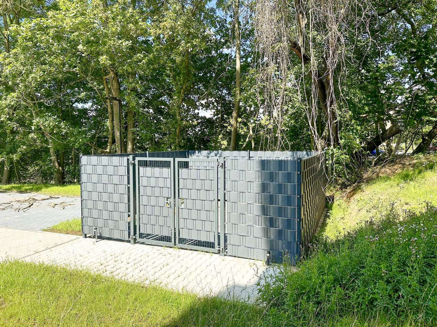 Praktische Aussenanlage