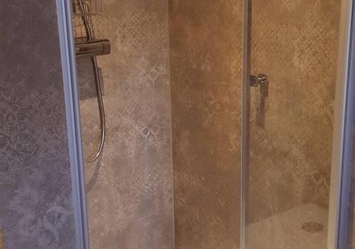 Dusche 2. OG