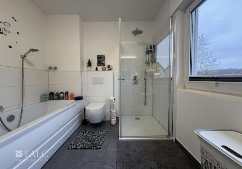 Badezimmer 1. OG