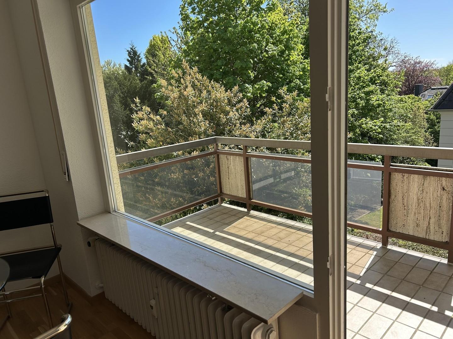 Blick zum Balkon