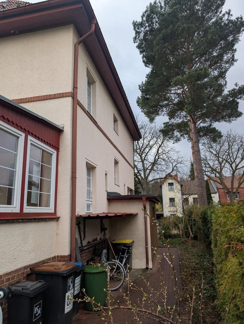 Seitenansicht West