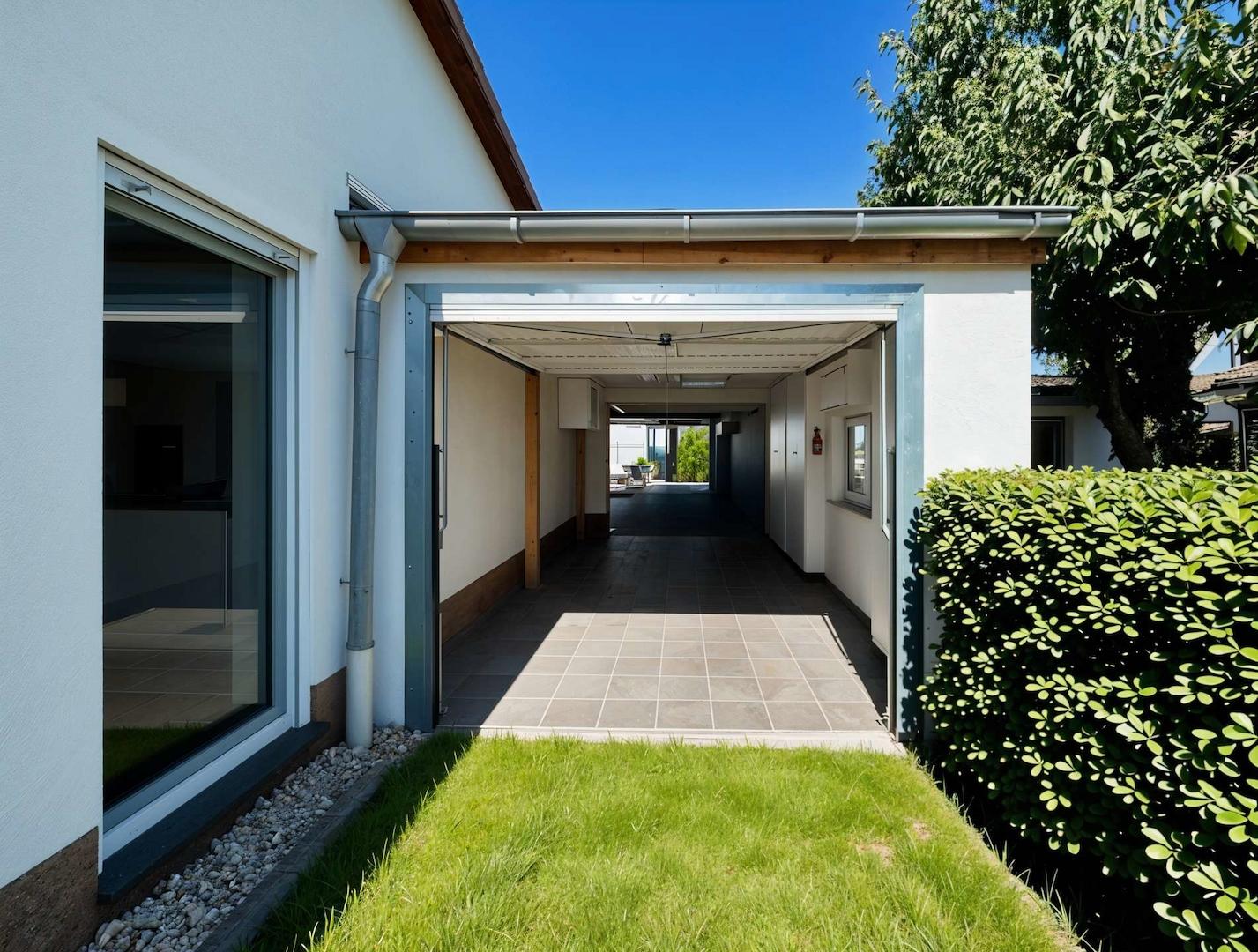 Geräumige Garage