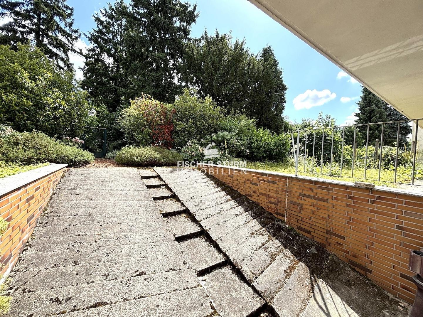 Zufahrt Garten