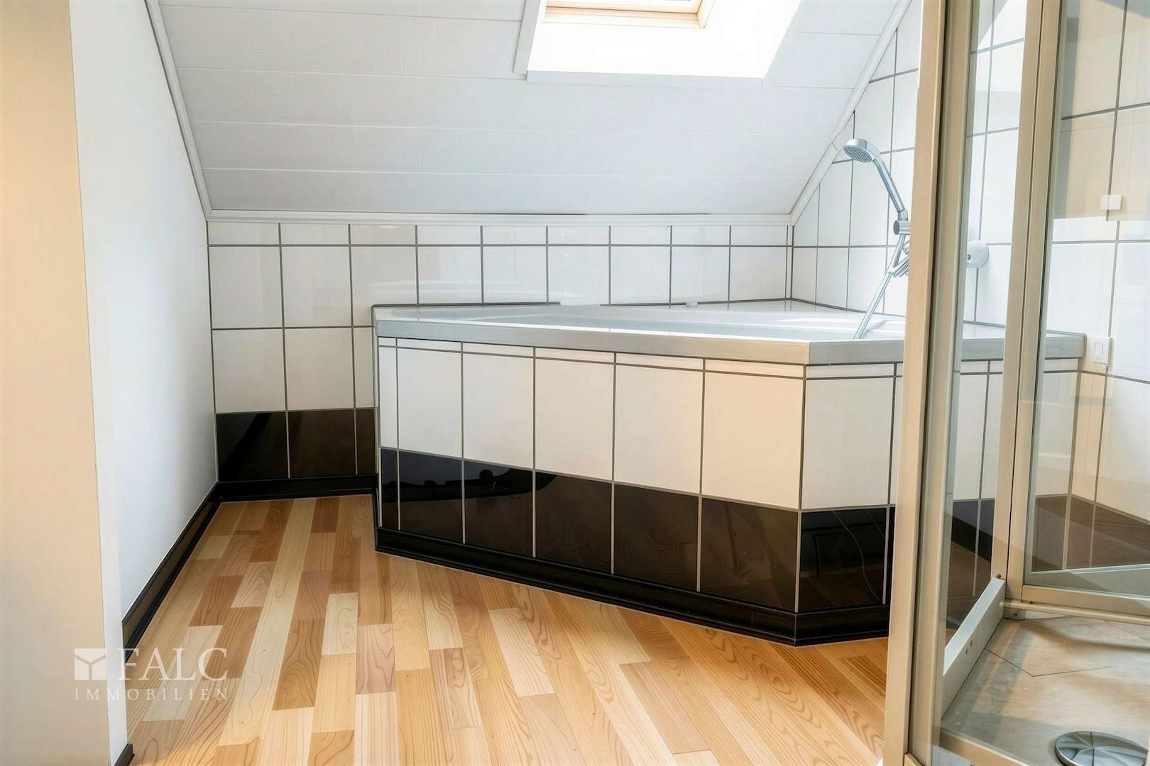 Badezimmer DG