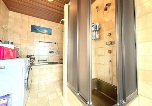  Badezimmer 1 OG