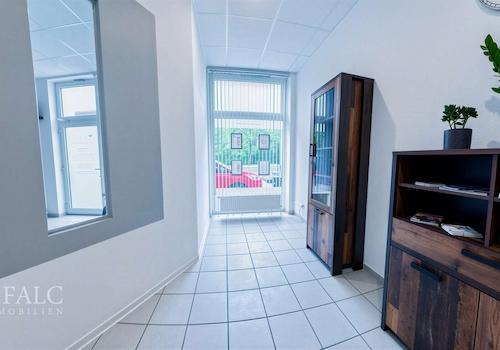 Büro - (KI generiert)