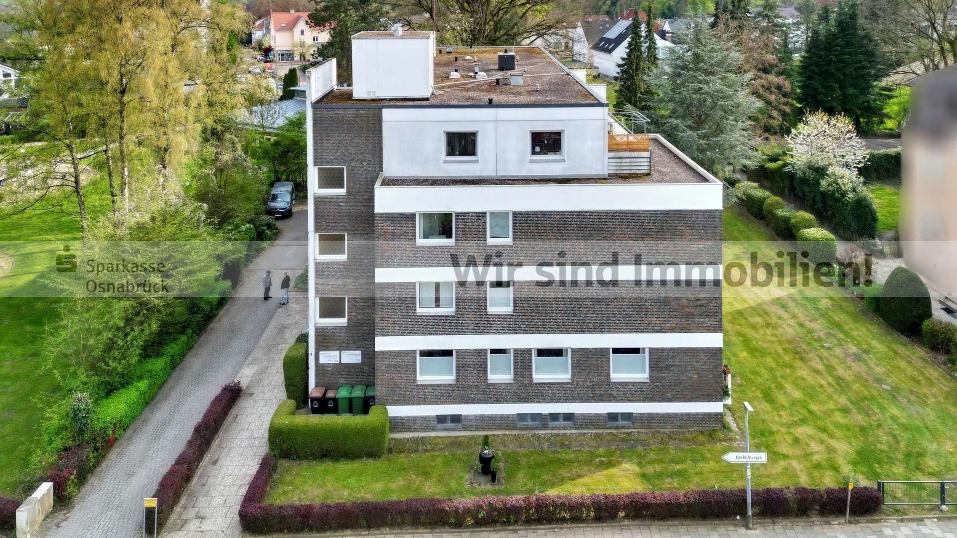 Straßenansicht Drohne