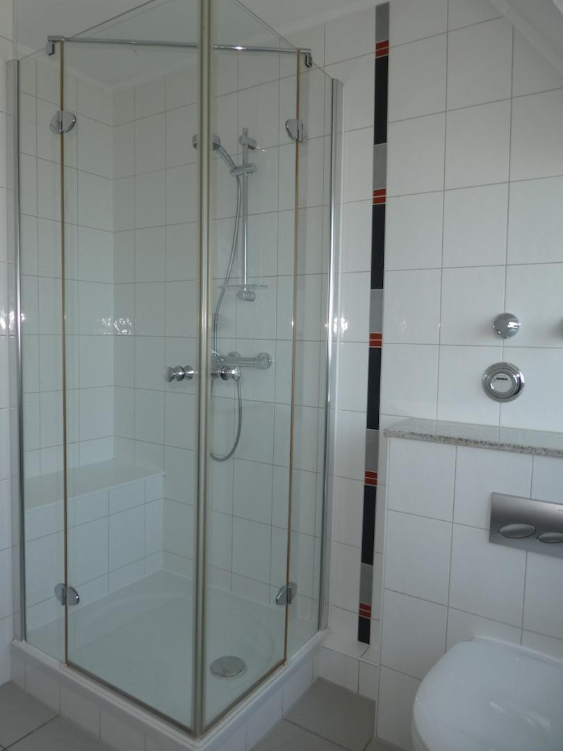 mit Dusche