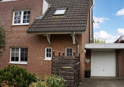 Vordere Seite des Hauses