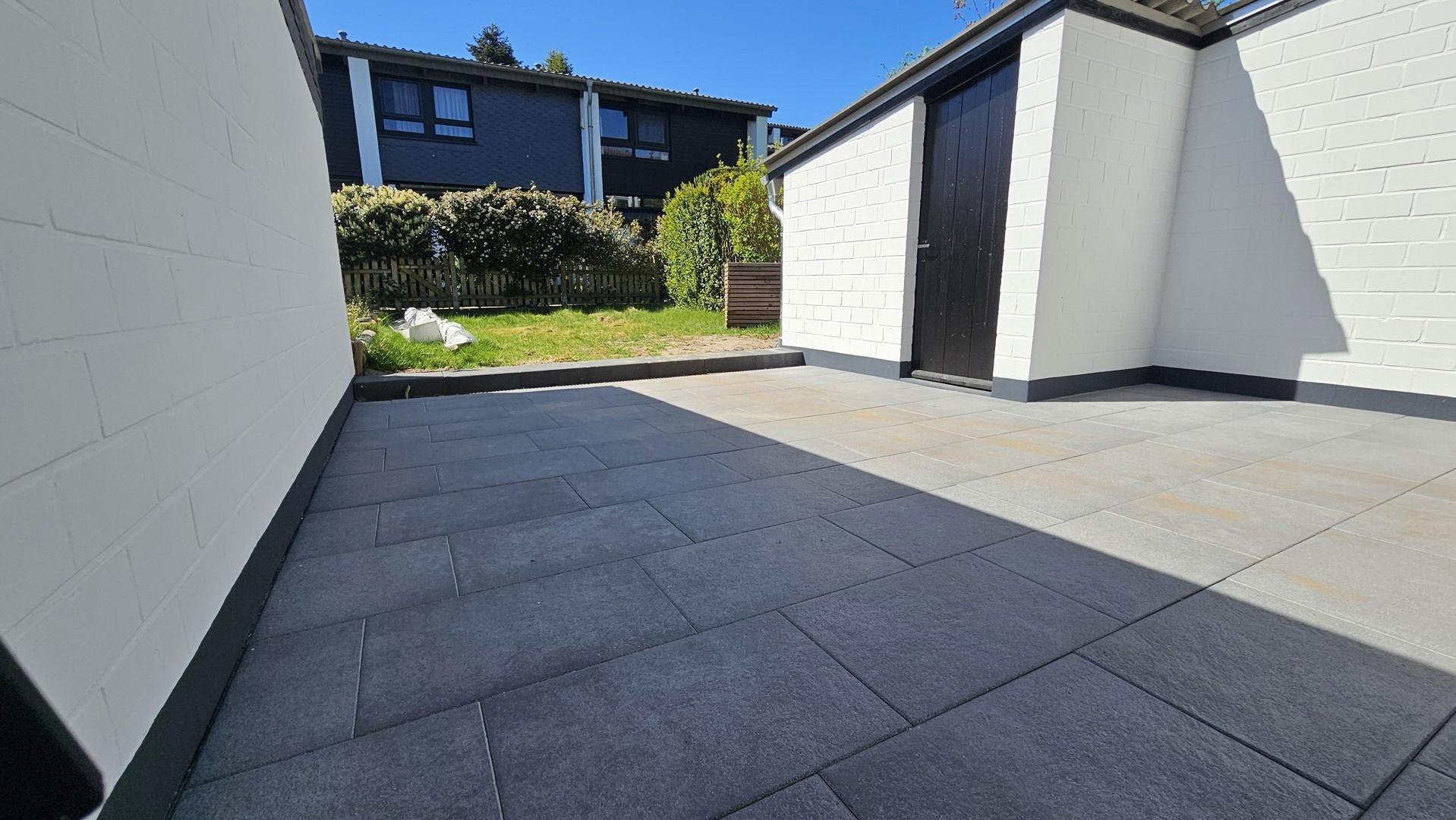 Terrasse + Garten